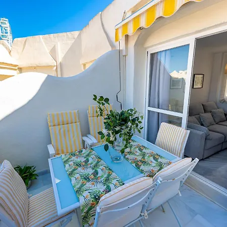 Apartment Puerto Marina Sea View - 1 Minuto De La Playa Vista Al Mar Benalmádena
